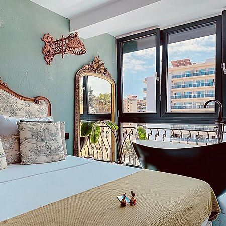 トレモリノスAlhambra Deco Homtelsアパートメント エクステリア 写真