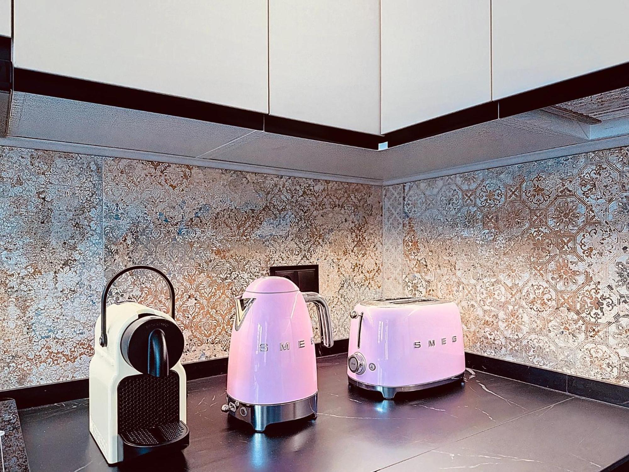 トレモリノスAlhambra Deco Homtelsアパートメント エクステリア 写真