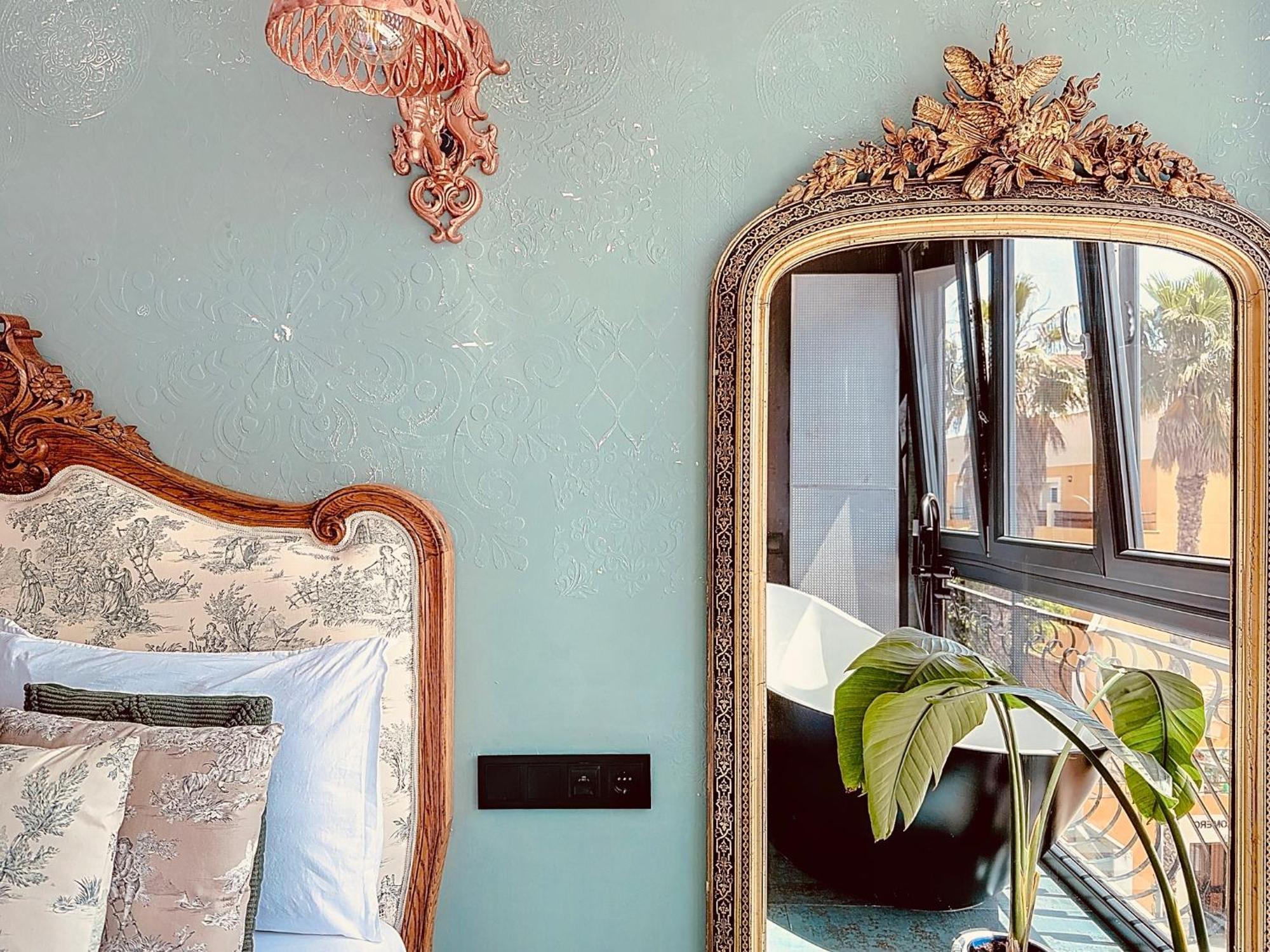 トレモリノスAlhambra Deco Homtelsアパートメント エクステリア 写真