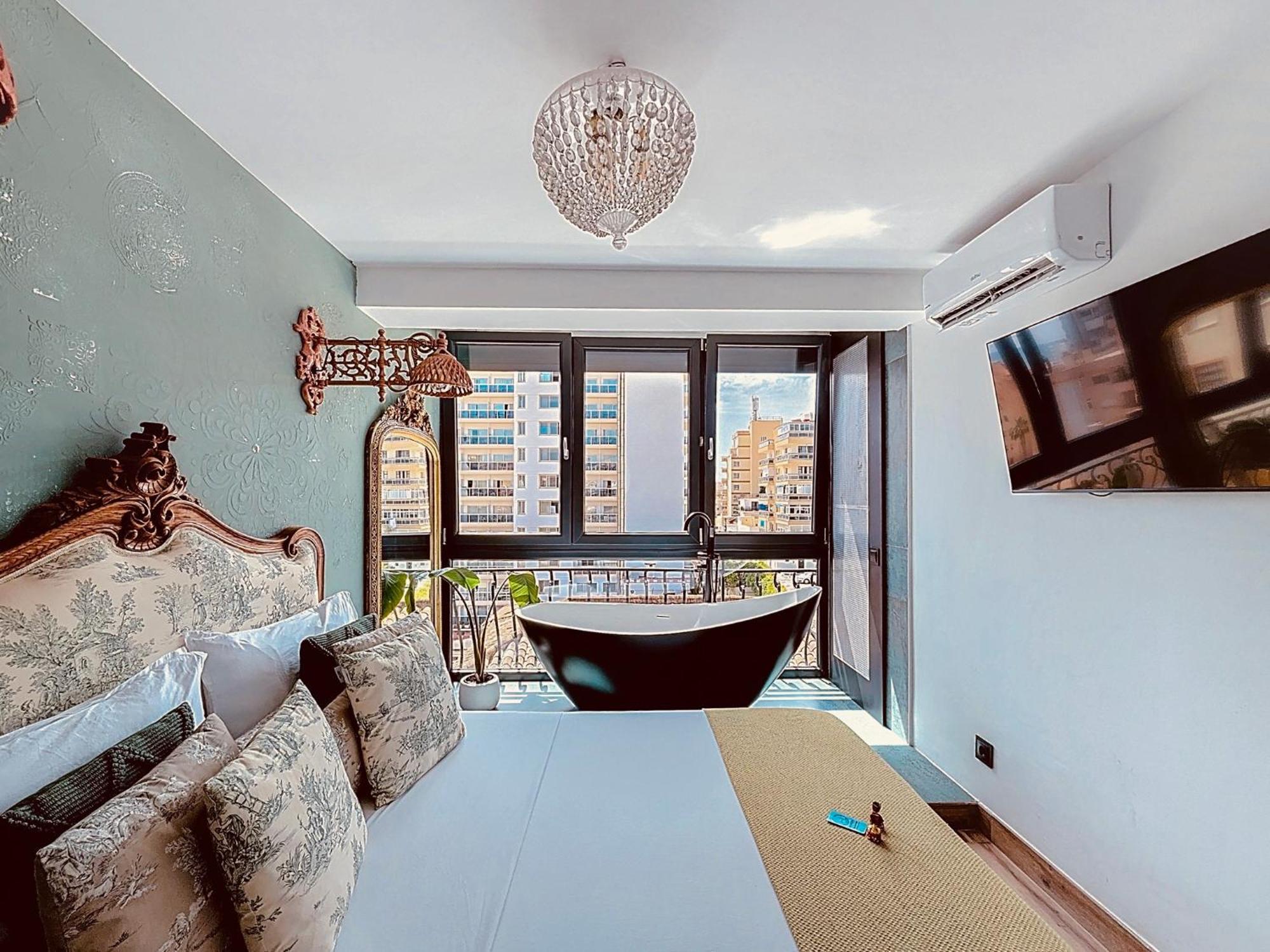 トレモリノスAlhambra Deco Homtelsアパートメント エクステリア 写真