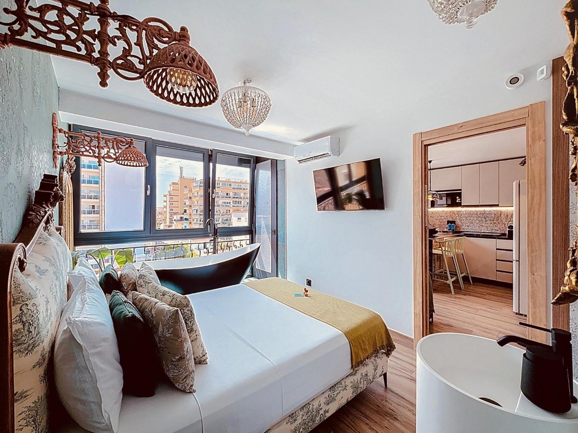トレモリノスAlhambra Deco Homtelsアパートメント エクステリア 写真